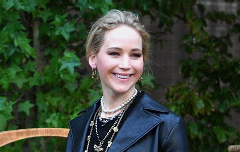 Jennifer Lawrence’s Wedding Gown Had Its Own Hotel Room